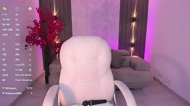 Snapshot of celeste_rosse chatting on 7, 1, 2025 celeste rosse online show from 7, 1, 2025