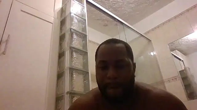 Snapshot of Bighood_T chatting on 21, 6, 2026 Bighood T online show from 21, 6, 2026