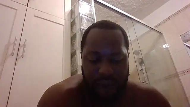 Snapshot of Bighood_T chatting on 25, 6, 2026 Bighood T online show from 25, 6, 2026
