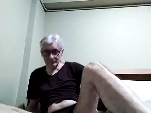 BIGUNCUTHARDCOCK online show from 3, 10, 2025