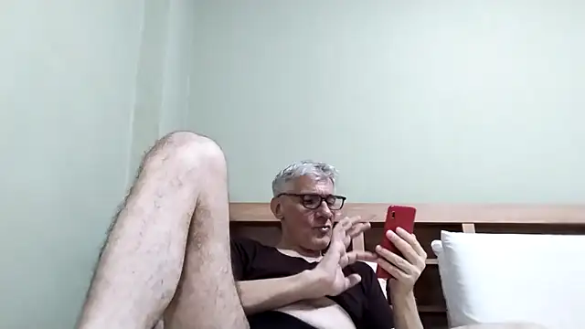 BIGUNCUTHARDCOCK online show from 18, 12, 2025