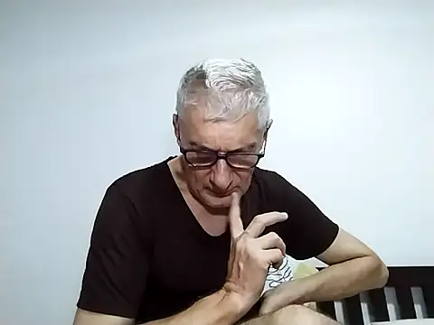 BIGUNCUTHARDCOCK online show from 2, 3, 2026