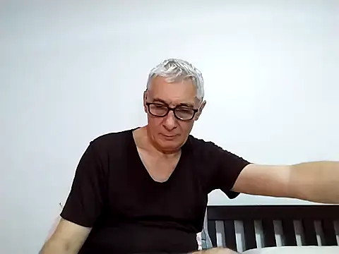 BIGUNCUTHARDCOCK online show from 11, 4, 2026