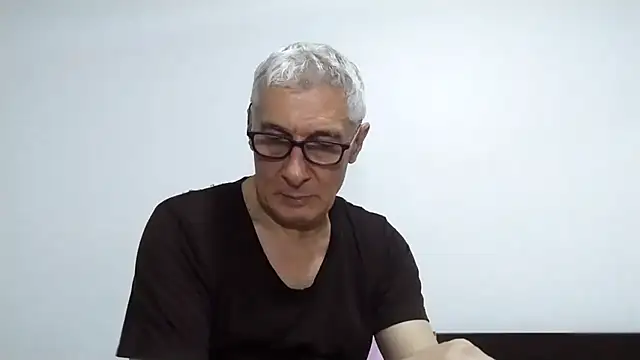 BIGUNCUTHARDCOCK online show from 12, 4, 2026