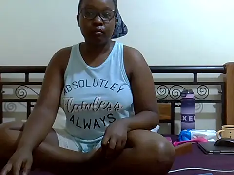 Snapshot of Giannah01 chatting on 1, 11, 2025 Giannah01 online show from 1, 11, 2025