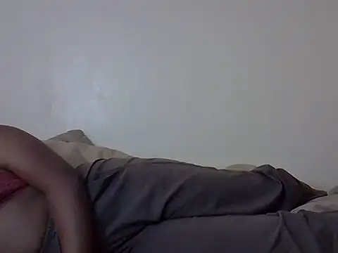 Snapshot of Giannah01 chatting on 15, 11, 2025 Giannah01 online show from 15, 11, 2025