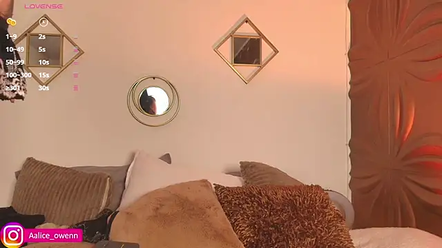 Aliceowenn online show from 12, 2, 2025