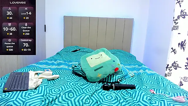 Snapshot of Samyq8 chatting on 23, 12, 2024 Samyq8 online show from 23, 12, 2024