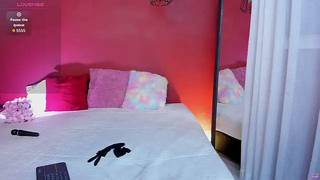  Tattoo Couple online show from 11, 4, 2026