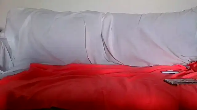 Snapshot of blondyruby chatting on 26, 9, 2025 blondyruby online show from 26, 9, 2025