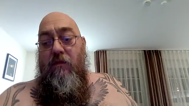 Lederbikerhn online show from 13, 4, 2026