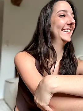 Snapshot of _Juliette chatting on 3, 12, 2025 Juliette online show from 3, 12, 2025