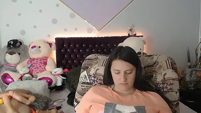 Lorenahot 06 online show from 3, 3, 2025