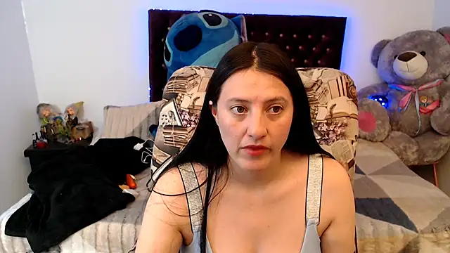 Snapshot of Lorenahot_06 chatting on 22, 4, 2026 Lorenahot 06 online show from 22, 4, 2026