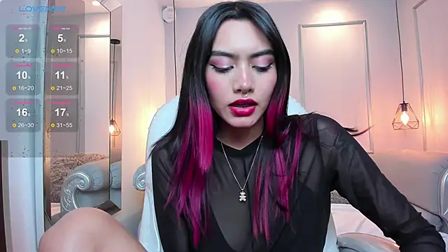 Snapshot of AzuraKindong chatting on 21, 2, 2025 AzuraKindong online show from 21, 2, 2025