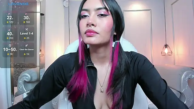 Snapshot of AzuraKindong chatting on 26, 2, 2025 AzuraKindong online show from 26, 2, 2025