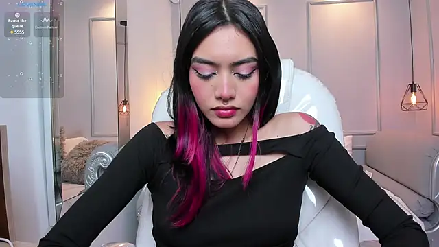 Snapshot of AzuraKindong chatting on 14, 3, 2025 AzuraKindong online show from 14, 3, 2025