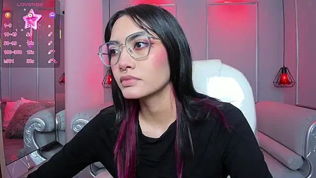 AzuraKindong online show from 17, 12, 2025