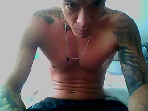 Snapshot of Skater29xx2 chatting on 13, 12, 2024 Skater29xx2 online show from 13, 12, 2024