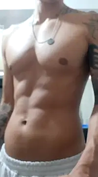 Snapshot of Skater29xx2 chatting on 26, 1, 2025 Skater29xx2 online show from 26, 1, 2025