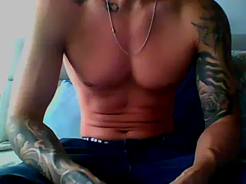 Snapshot of Skater29xx2 chatting on 10, 3, 2025 Skater29xx2 online show from 10, 3, 2025