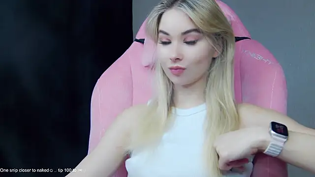 Snapshot of Haters__ chatting on 2, 12, 2025 Haters online show from 2, 12, 2025