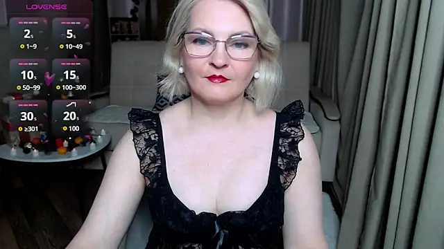 BlondeBrilliant7 online show from 21, 12, 2024