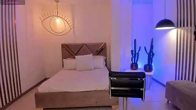 sarawinstone online show from 20, 2, 2025