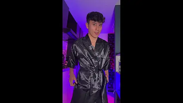 Angel esteban fx online show from 15, 3, 2026