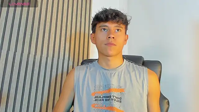 Snapshot of Angel_esteban_fx chatting on 30, 4, 2026 Angel esteban fx online show from 30, 4, 2026