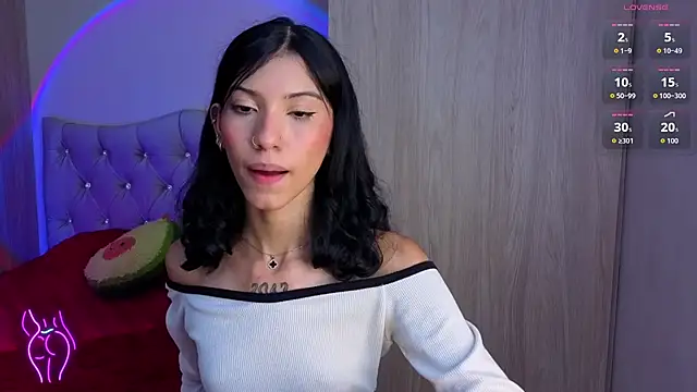 Snapshot of atenea_jones chatting on 29, 7, 2026 atenea jones online show from 29, 7, 2026