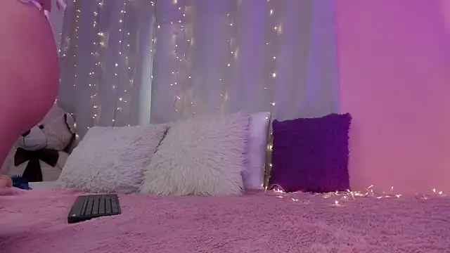 hannacruzsj online show from 7, 4, 2026