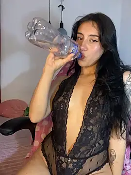 Snapshot of Steph_x chatting on 14, 6, 2026 Steph x online show from 14, 6, 2026