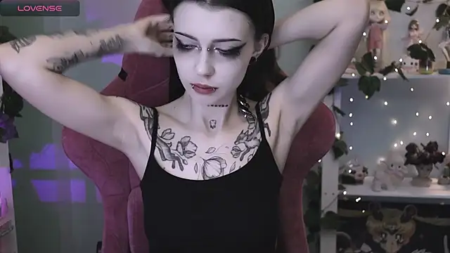 Snapshot of prettybones chatting on 29, 6, 2026 prettybones online show from 29, 6, 2026
