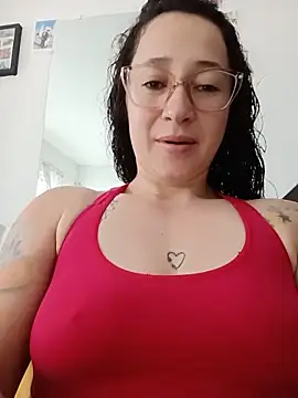 Snapshot of emilypoppy3 chatting on 24, 5, 2026 emilypoppy3 online show from 24, 5, 2026
