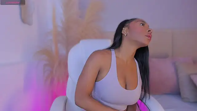 aprilebony  online show from 30, 3, 2026