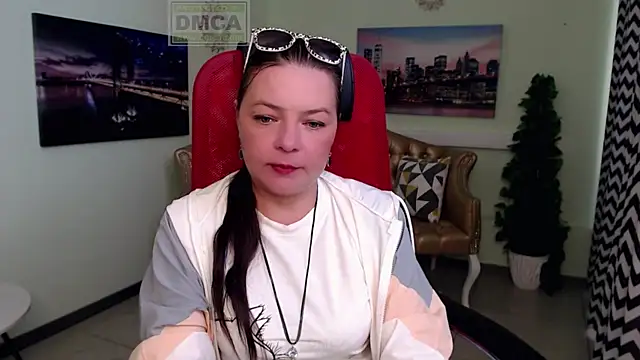 Lily flower7 online show from 9, 7, 2026