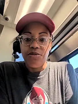 samone9 online show from 12, 4, 2026