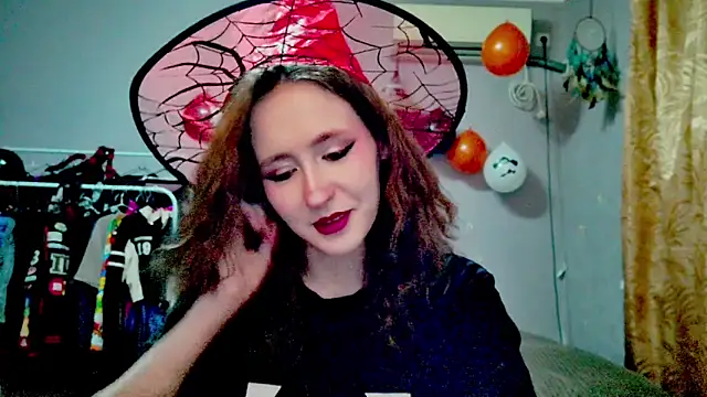 JoannaTompson online show from 18, 10, 2025