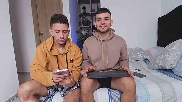 Aron-santoro online show from 6, 1, 2026