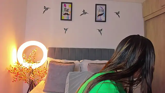im sarah34 online show from 14, 12, 2024