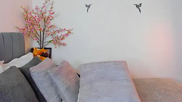 im sarah34 online show from 28, 2, 2025