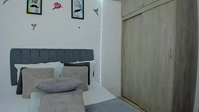 im sarah34 online show from 27, 3, 2026