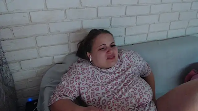 Snapshot of Crazyy_girl_ chatting on 4, 12, 2025 Crazyy girl online show from 4, 12, 2025