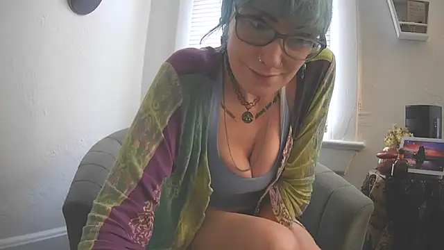 Emily0903 online show from 28, 6, 2026