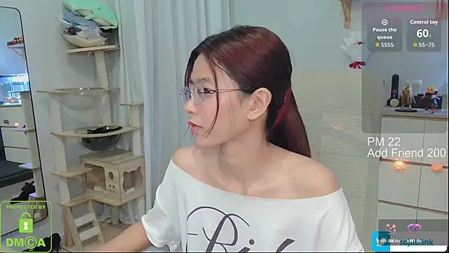 Snapshot of littlemiilk chatting on 23, 2, 2026 littlemiilk online show from 23, 2, 2026