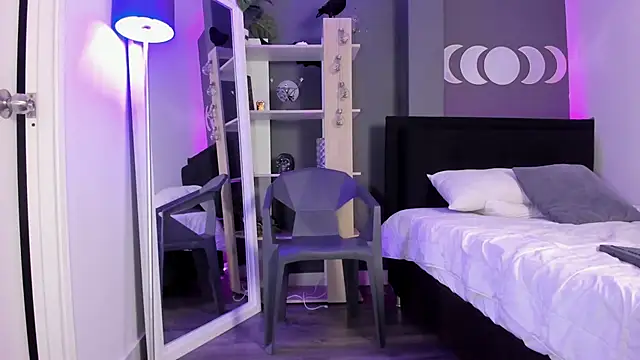 Raven Witch  online show from 5, 2, 2025