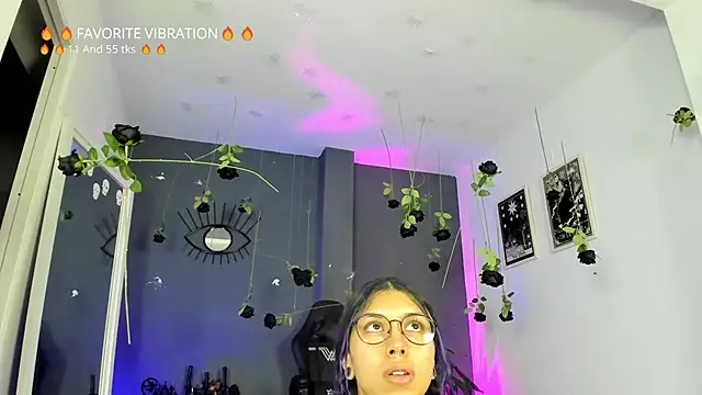 Snapshot of Raven_Witch_ chatting on 24, 3, 2026 Raven Witch online show from 24, 3, 2026