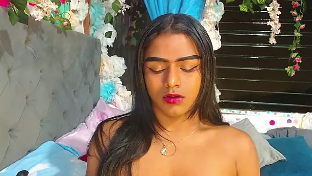 Snapshot of Karly_coffe chatting on 10, 2, 2026 Karly coffe online show from 10, 2, 2026