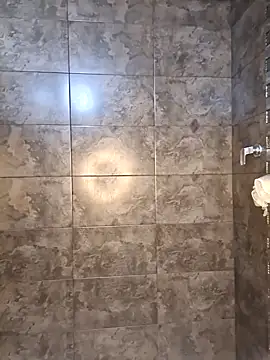 lauramcdowell1 online show from 14, 3, 2026